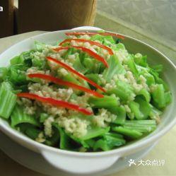东乡区吃瓜,品味夏日田园风情